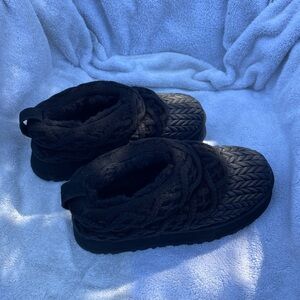 UGG Black Quilted Slippers for Cozy Comfort
